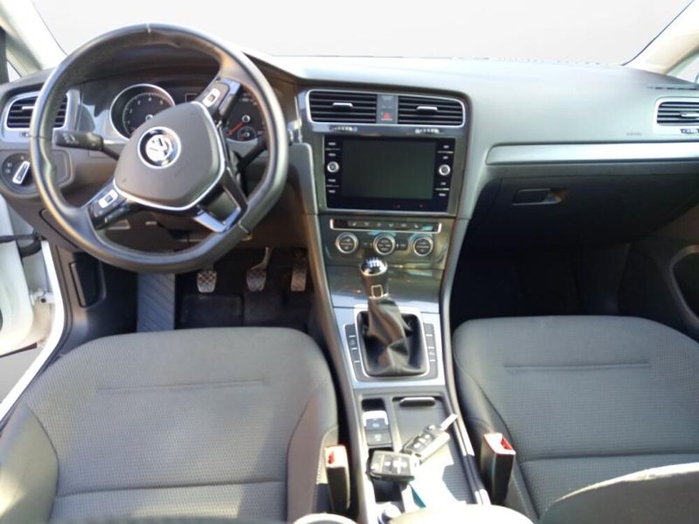 Golf 1.4 TSI 125ch Confortline 5p 2018 occasion 63000 Clermont-Ferrand
