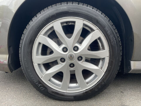 Laguna III 1.5 DCI 110CH BLACK EDITION CARMINAT ECO&sup2; 2010 occasion 93220 Gagny
