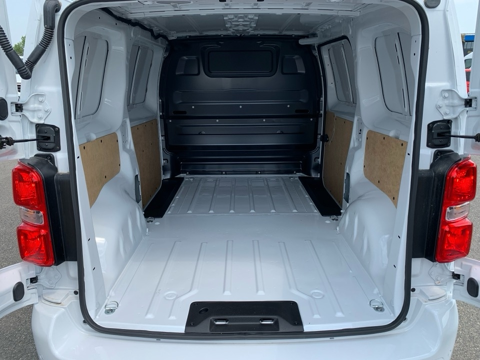 Jumpy M 2.2 DIESEL 180CH AUTOMATIQUE 2026 occasion 82370 Campsas