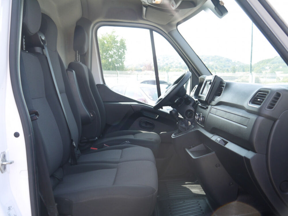 Master F3500 L2H2 2.3 BLUE DCI 150CH GRAND / TVA RECUPERABLE 17492H 2023 occasion 38260 La C&ocirc;te-Saint-Andr&eacute;