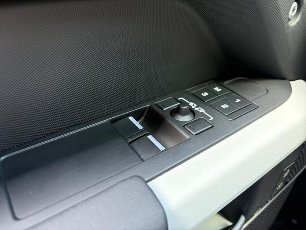 Defender 90 3.0 D250 Hard Top X-Dynamic SE 2024 occasion 57050 Metz