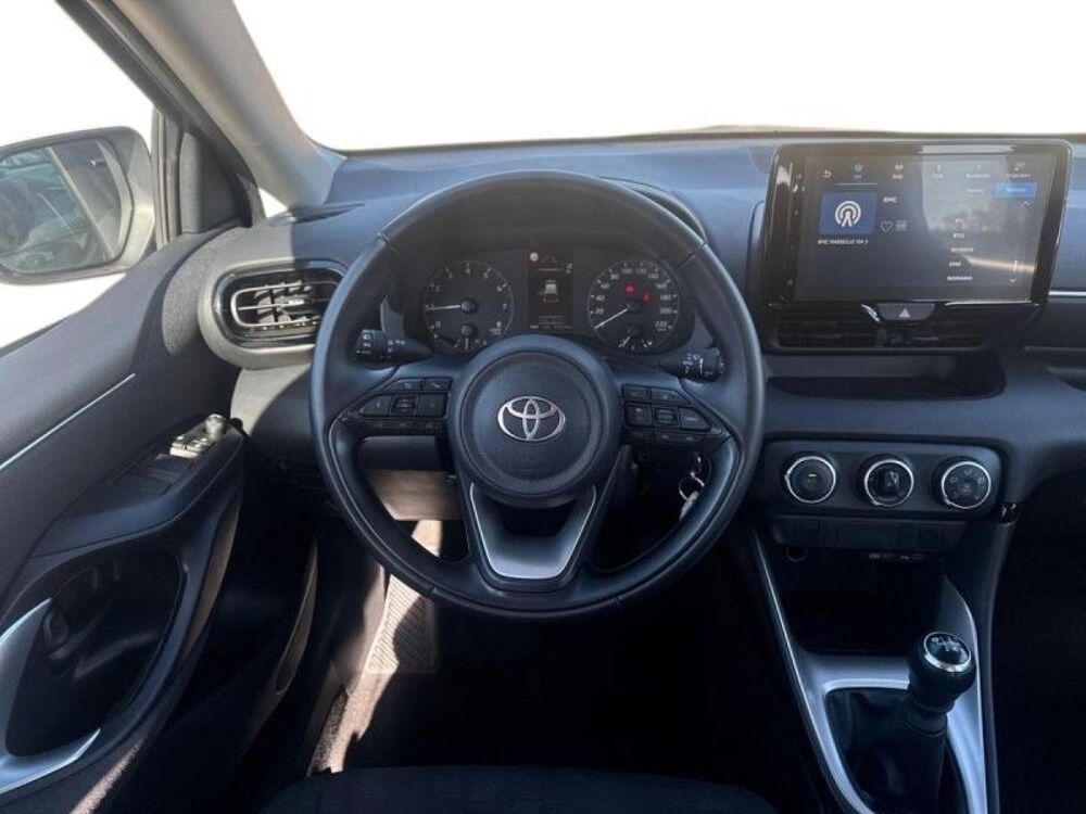 Yaris 120 VVT-i Dynamic Business 5p MC24 2024 occasion 13400 Aubagne