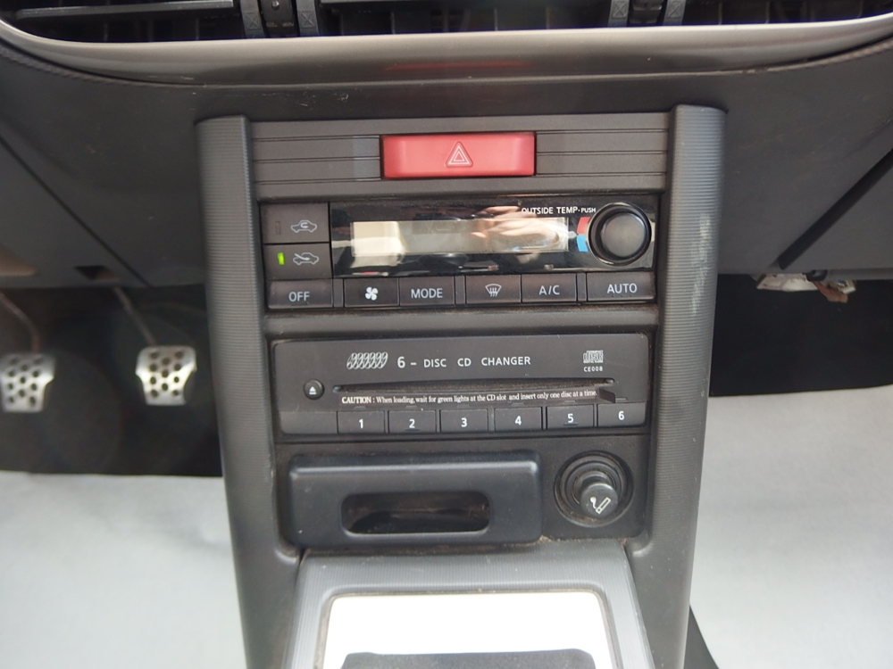 X-Trail 2.2 VDI 114CH LUXE 2002 occasion 10600 Savi&egrave;res