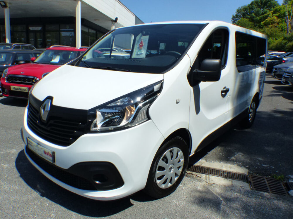 Trafic L1 1.6 DCI 125CH ENERGY LIFE 9 PLACES 2018 occasion 77144 Mont&eacute;vrain