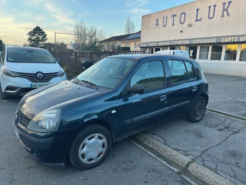 Renault Clio II 1.2 16V 75CH CAMPUS CLIM 5P 2005 occasion Br&eacute;tigny-sur-Orge 91220