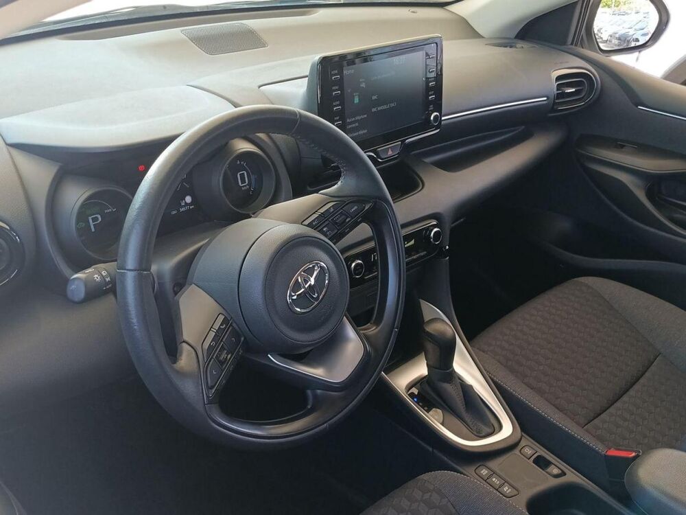 Yaris 116h Design 5p MY22 2023 occasion 13012 Marseille