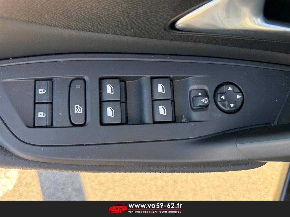 308 SW 1.2 Hybrid 145ch Allure e-DCS6 2026 occasion 62000 Arras