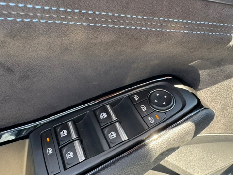 Espace 1.2 E-TECH FULL HYBRID 200CH ESPRIT ALPINE 7PLACES 2024 occasion 16400 Puymoyen