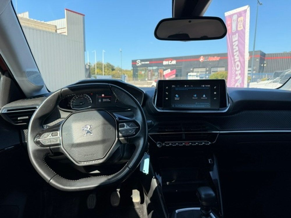 208 1.2 PURETECH 100CH ACTIVE + DISTRIBUTION NEUVE 2020 occasion 16400 Puymoyen