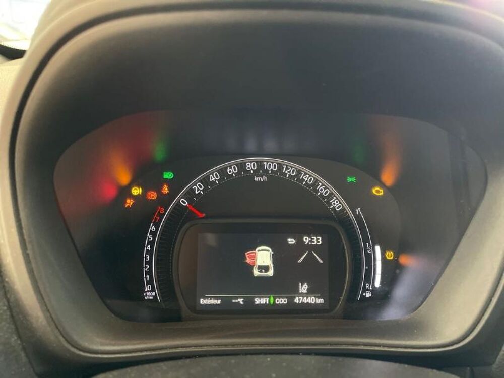 Aygo 1.0 VVT-i 72ch Design 2023 occasion 84120 Pertuis