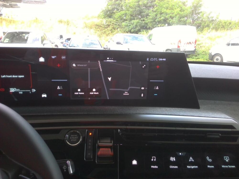 5008 Hybrid 145ch Allure e-DCS6 / Pack vision 360 & Drive assist 2025 occasion 28500 Vernouillet