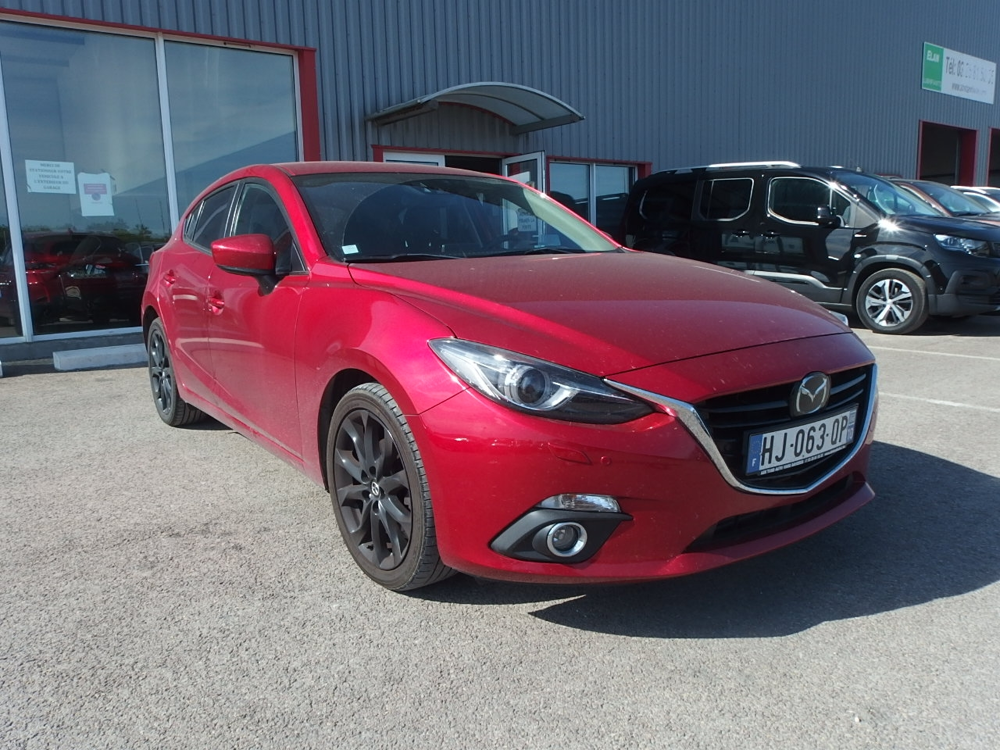 Mazda3 2.2 SKYACTIV-D 150 ELEGANCE 5P 2016 occasion 10600 Savi&egrave;res