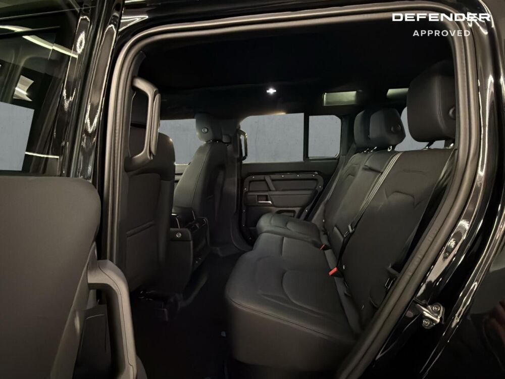 Defender 110 2.0 P300e PHEV Black Edition 2026 occasion 78560 LE PORT MARLY