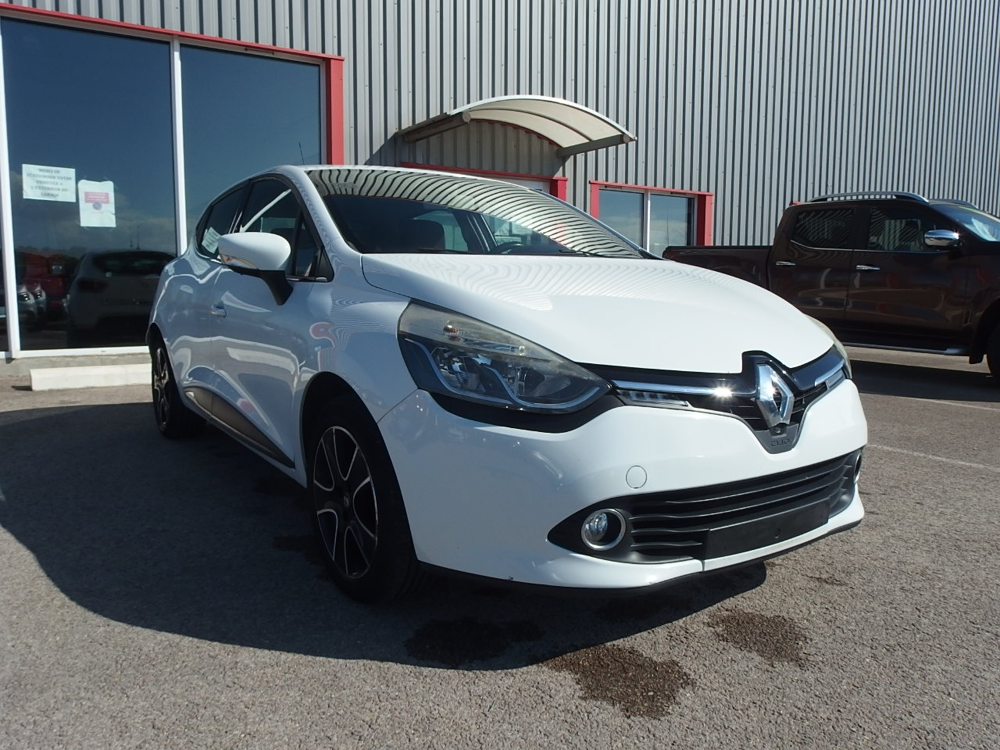 Clio IV 1.5 DCI 75CH BUSINESS ECO&sup2; 90G 2014 occasion 10600 Savi&egrave;res