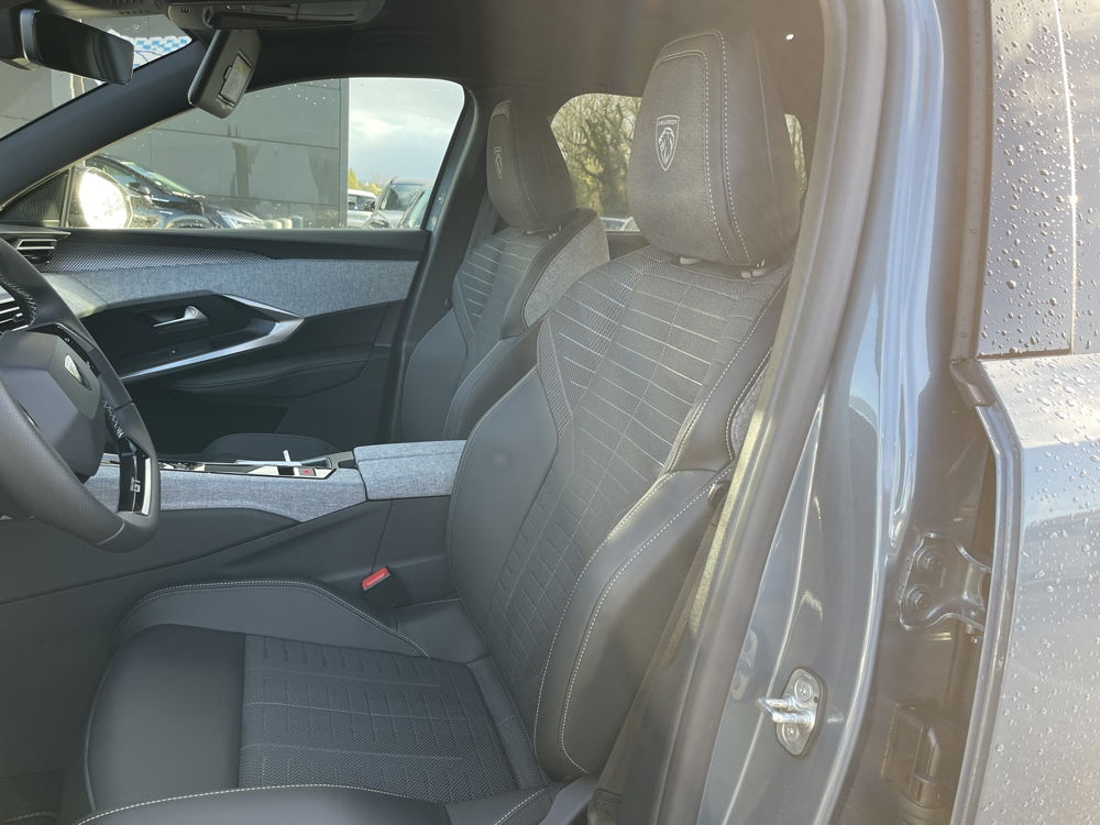 5008 HYBRID 145CH GT E-DCS6 2026 occasion 33700 M&eacute;rignac