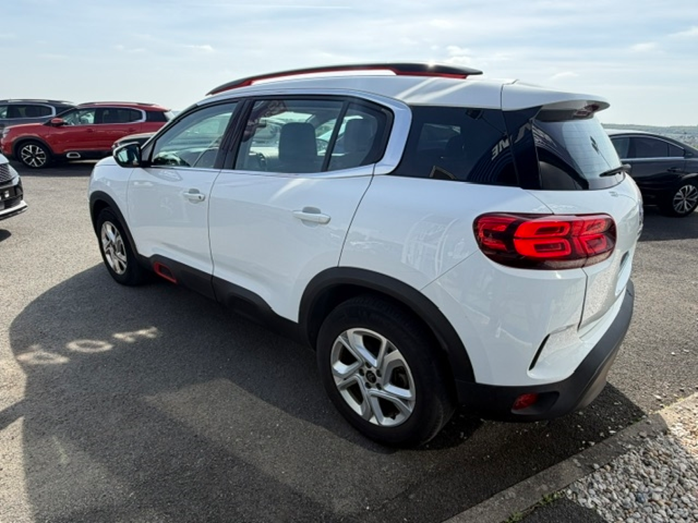 C5 aircross PURETECH 130CH LIVE DISTRIBUTION OK 2019 occasion 16400 Puymoyen
