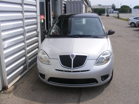 Ypsilon 1.4 8V ORO 2009 occasion 38150 Salaise-sur-Sanne