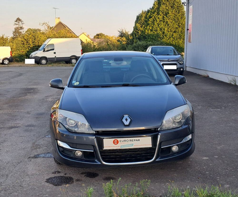 Laguna III 1.5 DCI 110CH FAP BLACK EDITION CHAMPION ECO&sup2; 2011 occasion 50720 Barenton