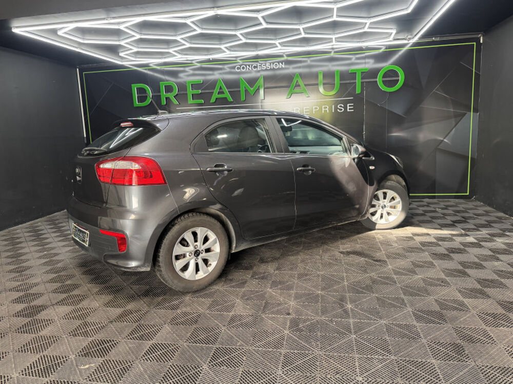 Rio 1.2 85CH PREMIUM 5P 2016 occasion 57185 CLOUANGE