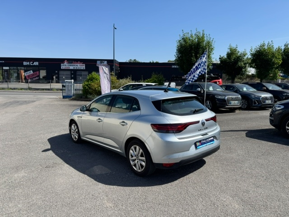 Megane IV 1.5 BLUE DCI 115CH BUSINESS 2021 occasion 16400 Puymoyen
