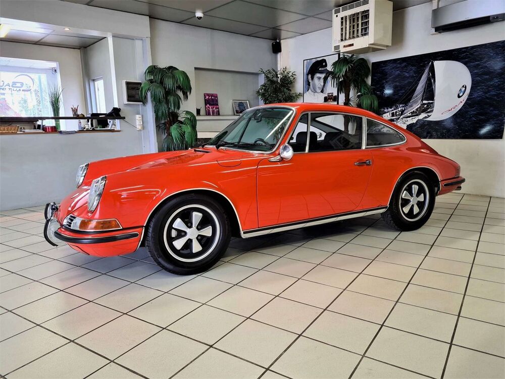 911 E 1969 occasion 94320 Thiais