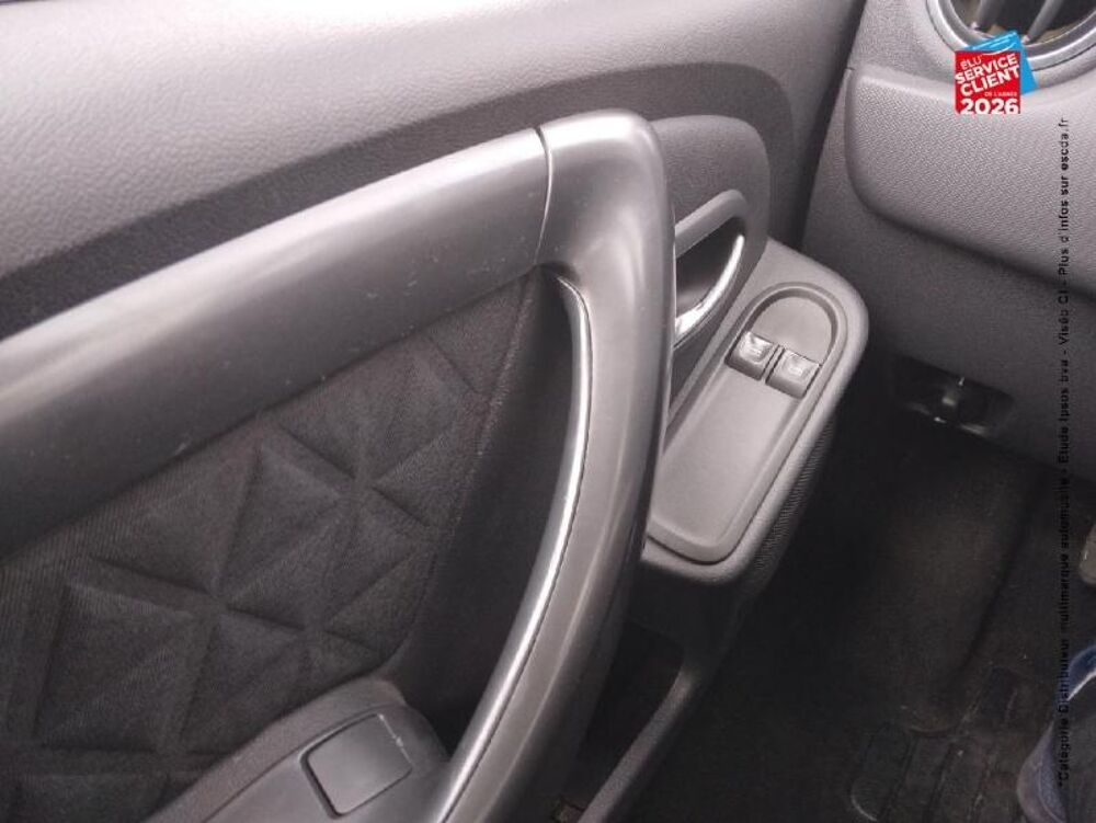 Duster 1.5 dCi 110ch Laur&eacute;ate 4X2 2014 occasion 21000 Dijon