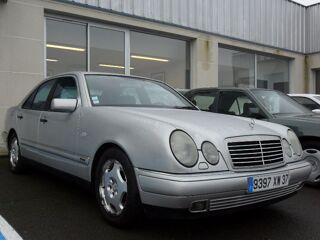 Classe E DTURBO AVANTGARDE 1998 occasion 85400 Sainte-Gemme-la-Plaine