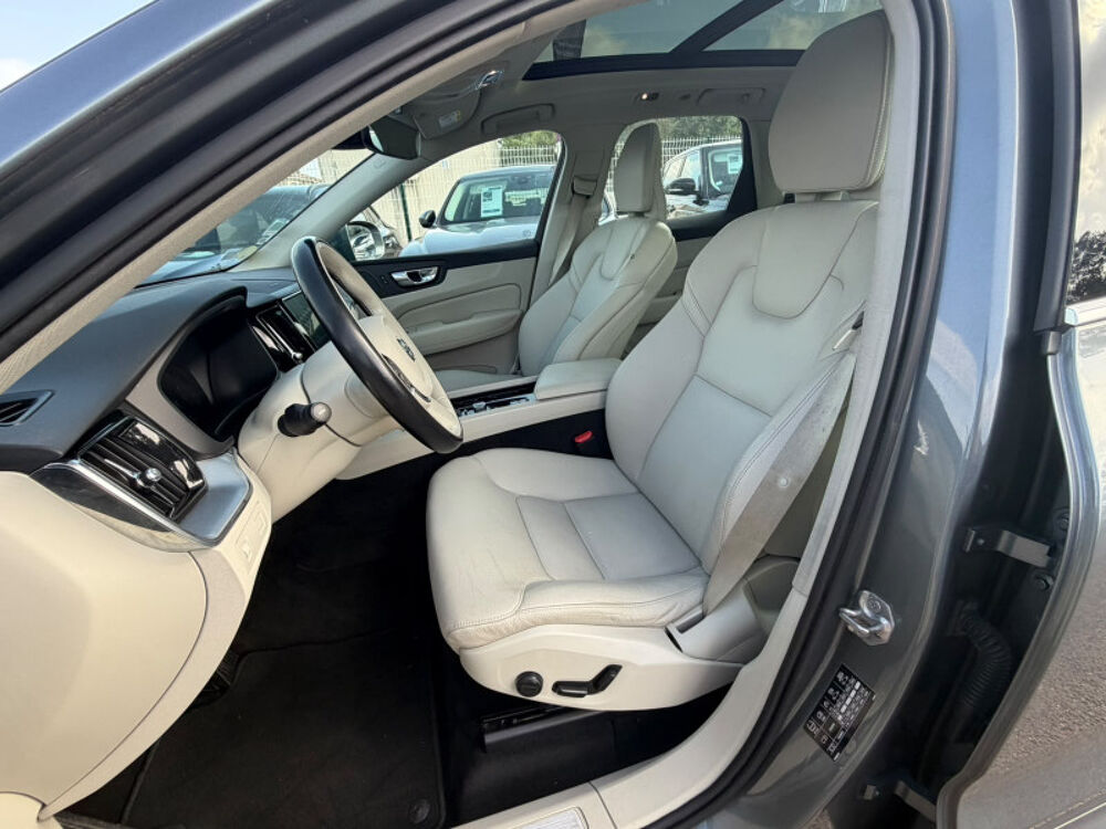 XC60 D4 ADBLUE 190CH MOMENTUM GEARTRONIC 2018 occasion 34740 Vendargues