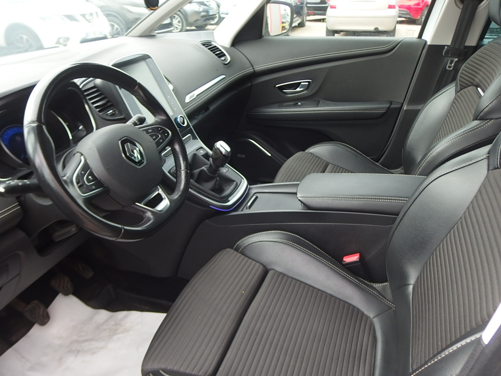Scenic IV 1.6 DCI 130CH ENERGY BUSINESS 2018 occasion 10600 Savi&egrave;res