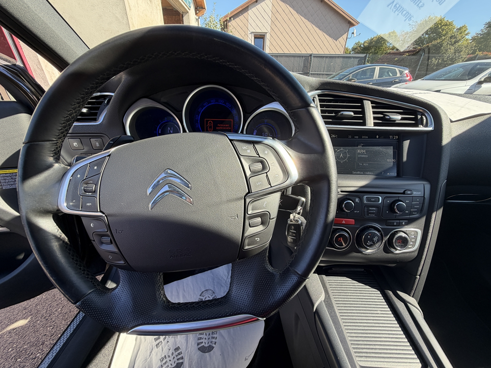DS4 1.6 E-HDI115 AIRDREAM SO CHIC ETG6 2014 occasion 88200 Saint-Nabord