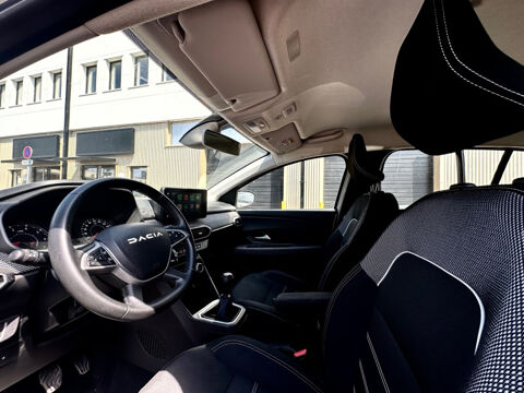 Sandero 1.0 TCE 90CH STEPWAY EXPRESSION + CARPLAY SANS FIL / RADARS 2024 occasion 94260 Fresnes