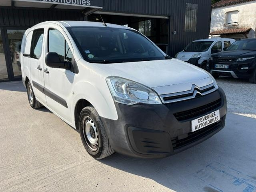 Berlingo XL 1.6 BLUEHDI 100 CABINE APPROFONDIE PACK NAVIGATION 2017 occasion 30360 V&eacute;z&eacute;nobres