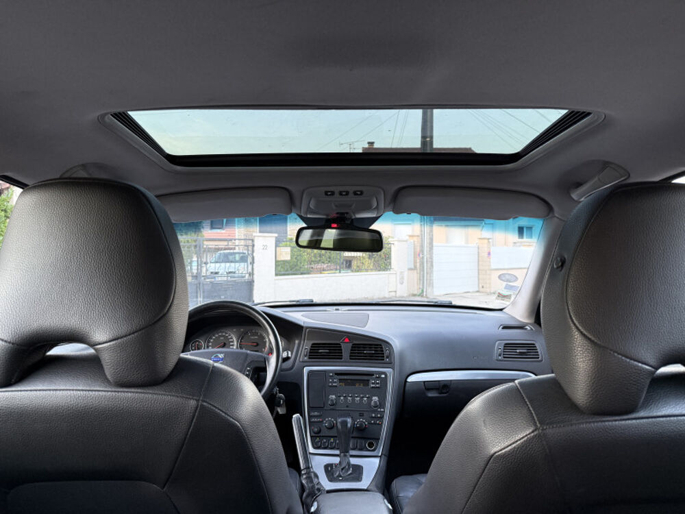 V70 2.4 D 130CH SUMMUM GEARTRONIC 2005 occasion 95480 PIERRELAYE