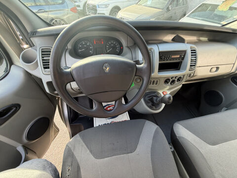 Trafic 2.0 dci 90cv (9Places) Clim 2009 occasion 31140 Aucamville