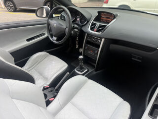 207 CC 1.6 HDI110 FAP ROLAND GARROS IV 2013 occasion 06400 Cannes
