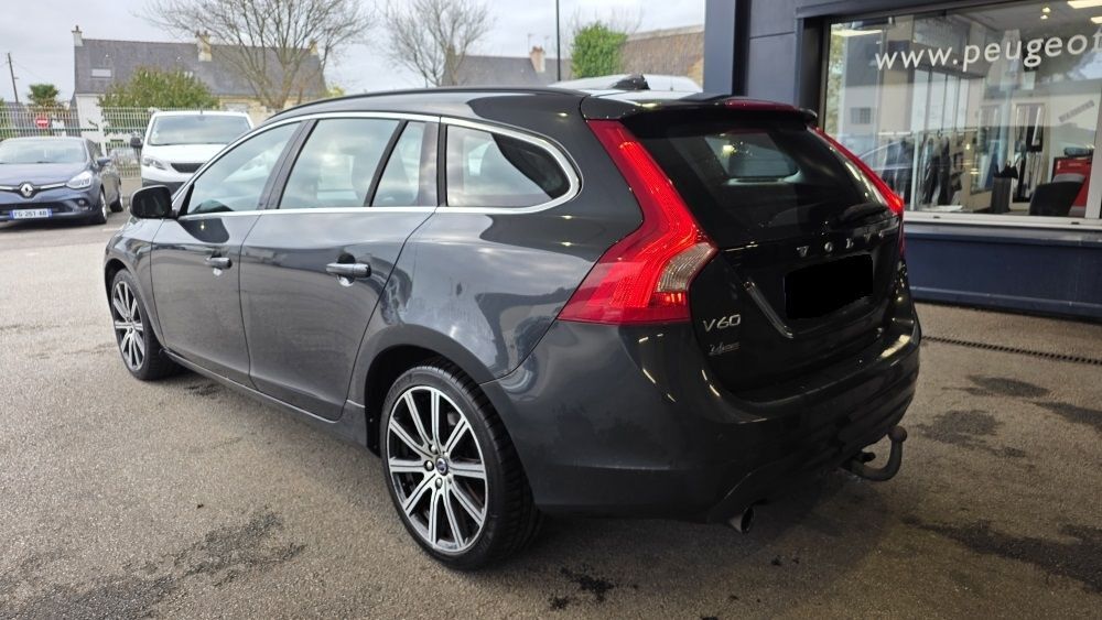 V60 D3 150CH OVERSTA EDITION GEARTRONIC 2018 occasion 56530 QUEVEN