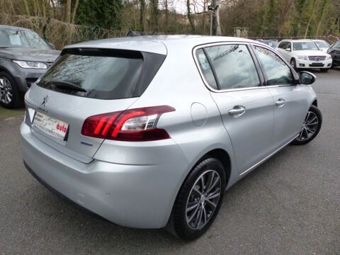 308 1.2 PURETECH 130CH ALLURE S&S 5P 2016 occasion 77144 Mont&eacute;vrain