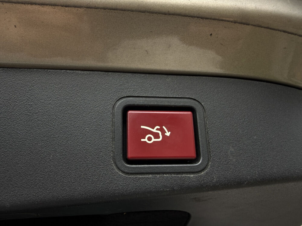 C5 3.0 V6 EXCLUSIVE 2009 occasion 95480 PIERRELAYE