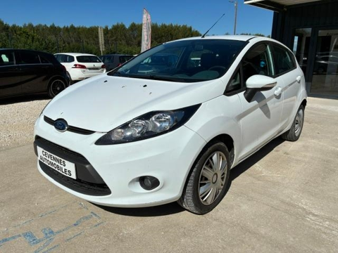 Ford fiesta 1.4 TDCI 70CH TREND 5 PORTES DISTRIBUTIO