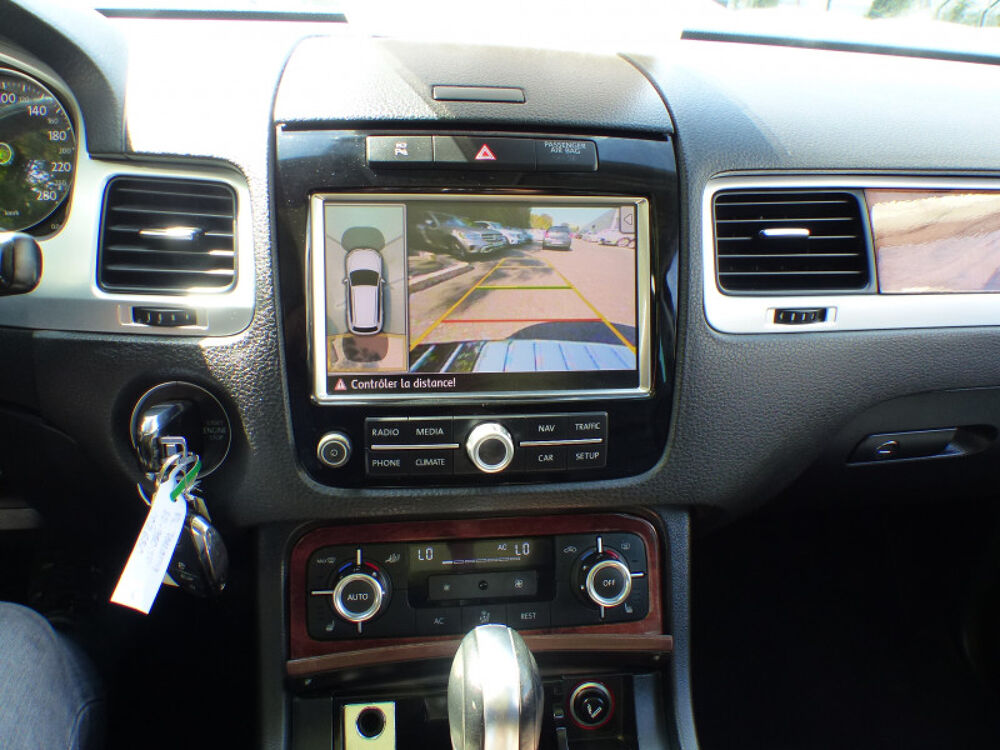 Touareg 3.0 V6 TDI 240CH DPF CARAT EDITION TIPTRONIC 2010 occasion 77144 Mont&eacute;vrain