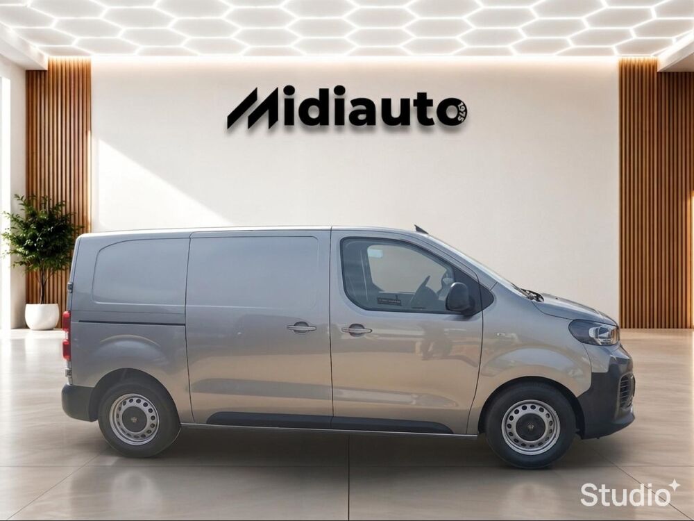 Expert M 2.2 Diesel 150ch automatique PACK CONNECT / TVA RECUP 2026 occasion 27000 &Eacute;vreux