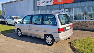 806 2.0 HDI110 ST PACK 7PLACES 2000 occasion 50720 Barenton