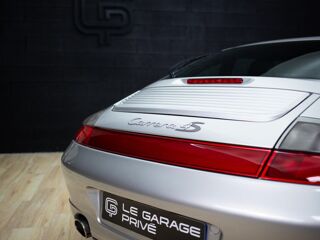 911 (996) 320CH CARRERA 4S BOITE MANUELLE / TOIT OUVRANT 2002 occasion 10120 SAINT ANDRE LES VERGERS
