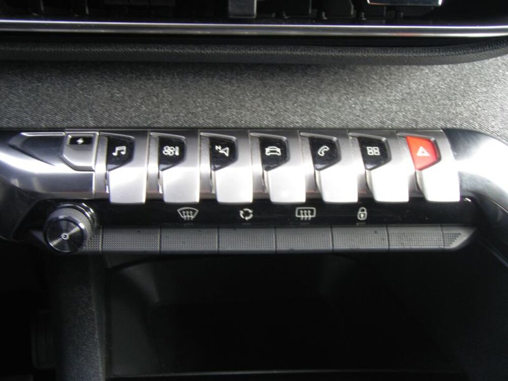 3008 II (2) 1.6 HYBRID 180 ALLURE PACK E-EAT8 2023 occasion 93220 Gagny