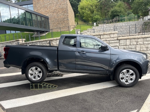 D-Max 2.2 DDI 164CH EVOLUTION SPACE M/T 2026 occasion 12850 Onet-le-Ch&acirc;teau