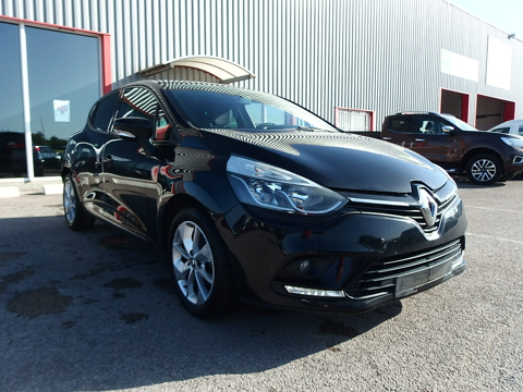 Annonce voiture Renault Clio IV 6900 €