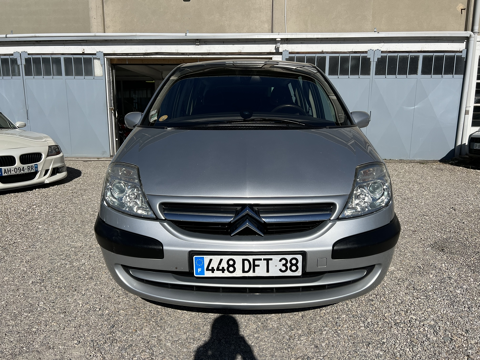 C8 2.0 HDI120 7PL/ TOUTES FACTURES PEUGEOT / CARNET DOUBLE/ 2006 occasion 38340 Voreppe