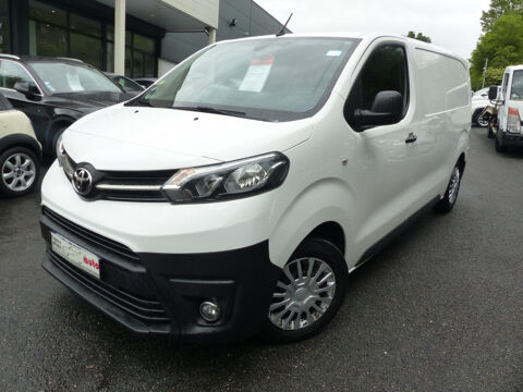 Toyota Proace MEDIUM 1.5 D-4D 120 BUSINESS MY20 2022 occasion Mont&eacute;vrain 77144