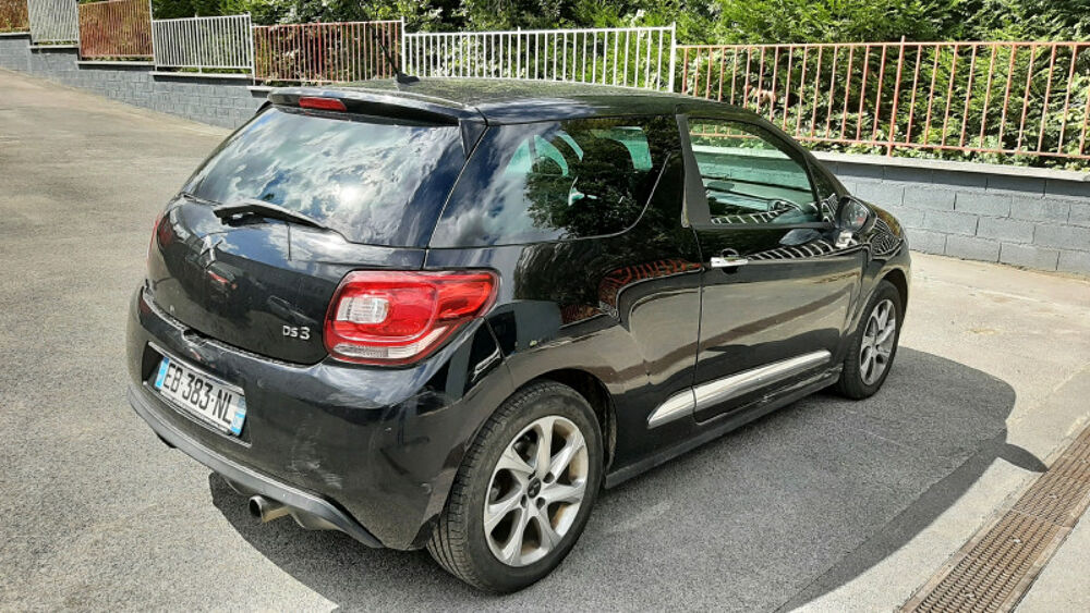DS3 PURETECH 110CH SO CHIC S&S 2016 occasion 08000 Warcq