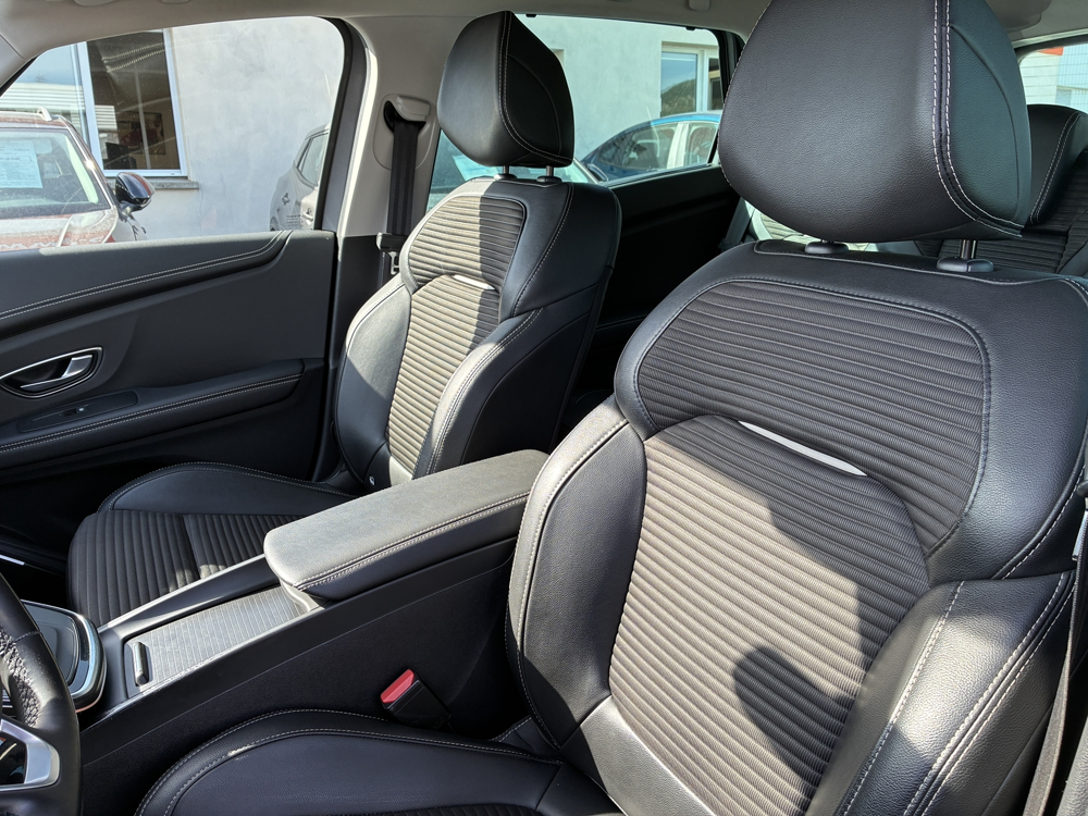Scenic IV 1.7 BLUE DCI 120CH INTENS EDC 2020 occasion 63200 Malauzat